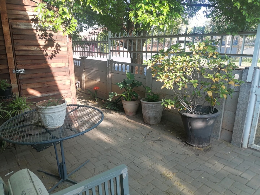 2 Bedroom Property for Sale in Uitsig Free State